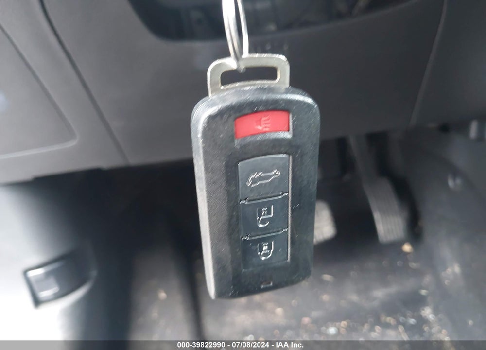 2016 MITSUBISHI OUTLANDER SEL VIN: JA4AD3A34GZ036857