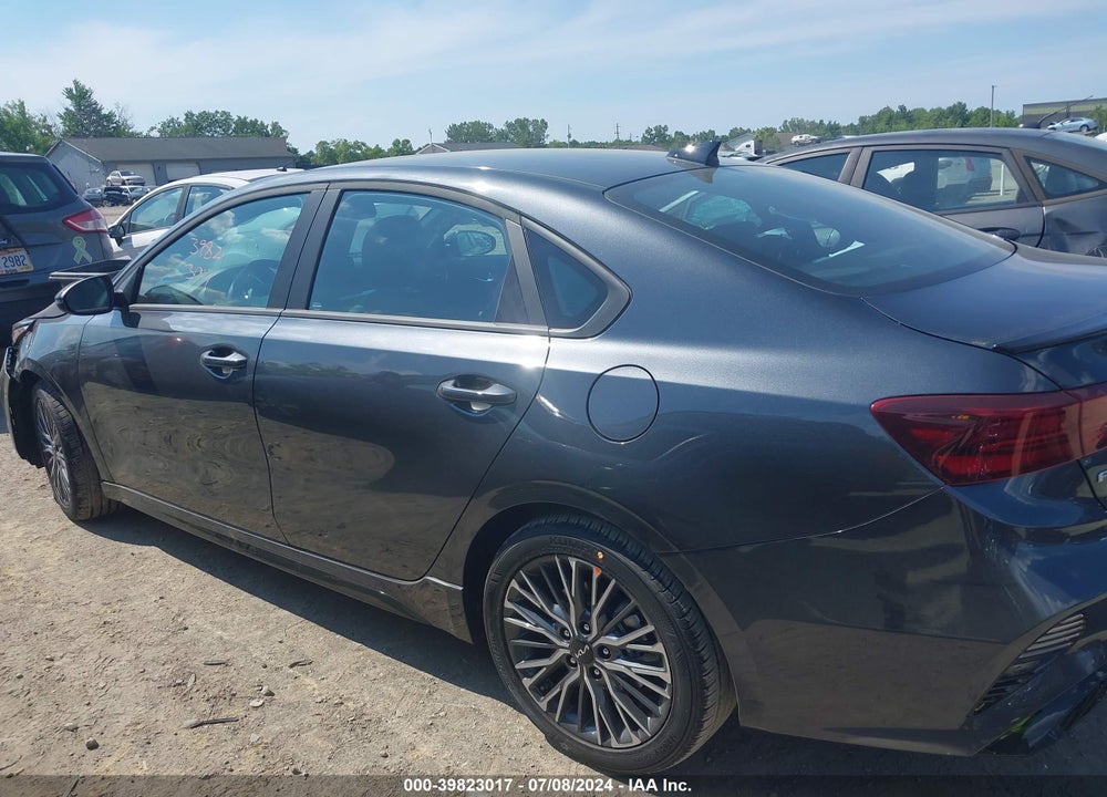 2024 KIA FORTE GT LINE VIN: 3KPF54AD7RE812629