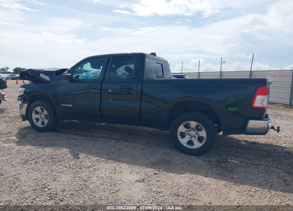 2021 RAM 1500 BIG HORN QUAD CAB 4X2 6'4 BOX VIN: 1C6RREBG7MN530356