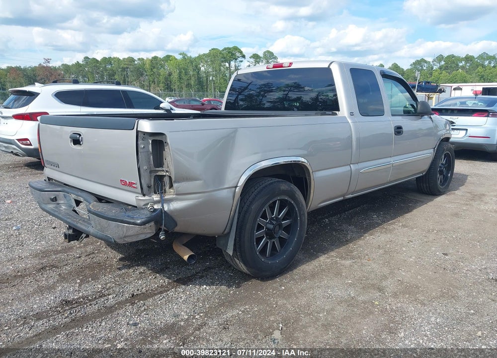 2005 GMC SIERRA 1500 SLE VIN: 2GTEC19T151107067