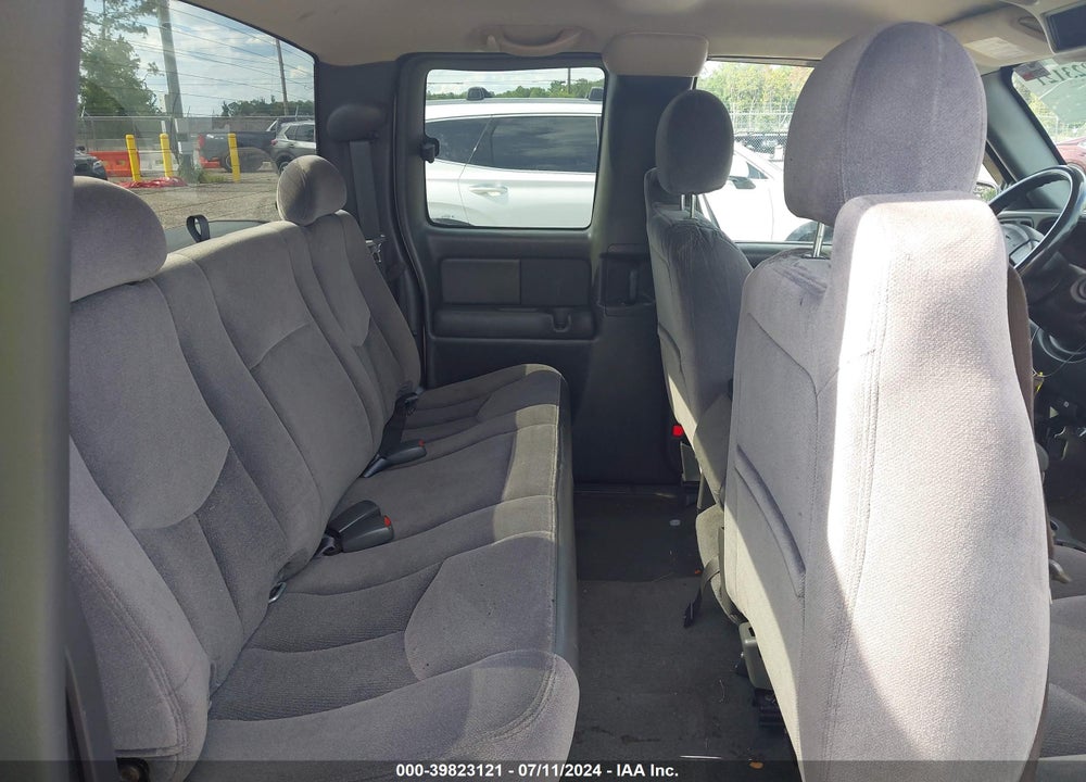 2005 GMC SIERRA 1500 SLE VIN: 2GTEC19T151107067
