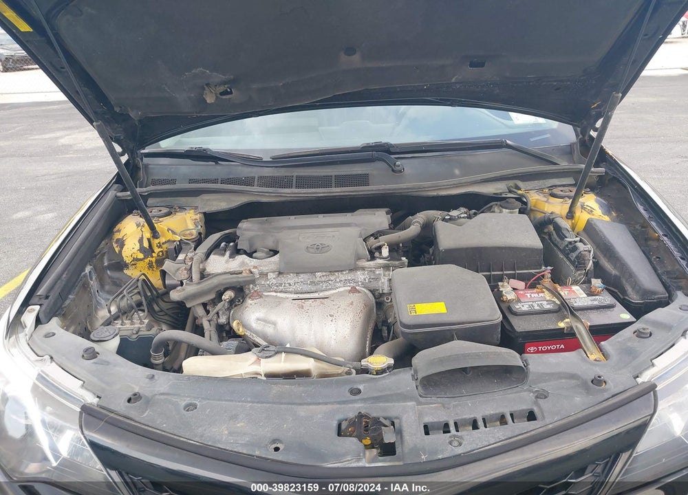 2014 TOYOTA CAMRY SE VIN: 4T1BF1FK3EU773420