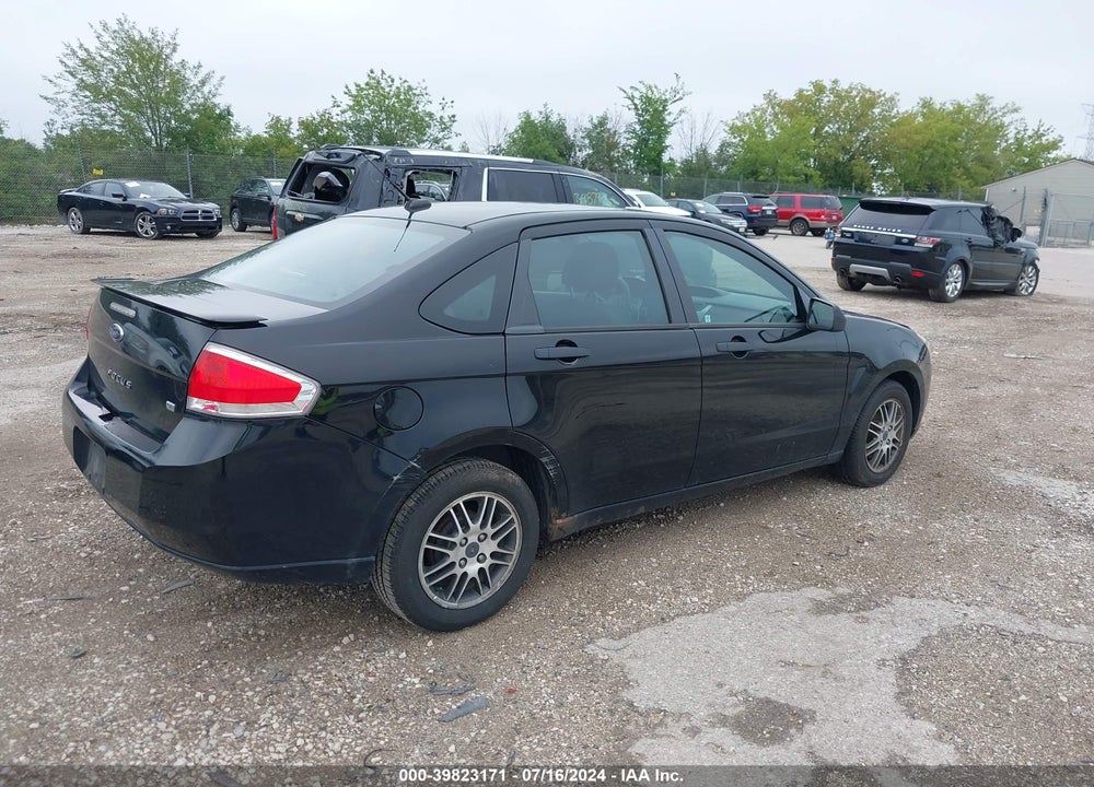 2010 FORD FOCUS SE VIN: 1FAHP3FN9AW239618