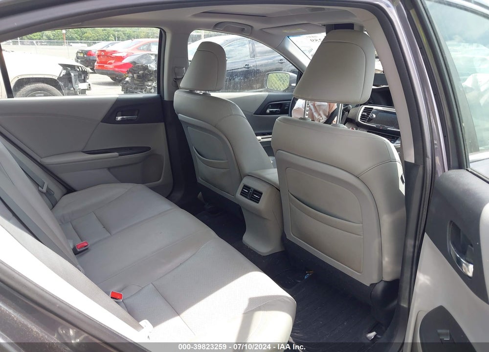2013 HONDA ACCORD EX-L VIN: 1HGCR2F82DA114918