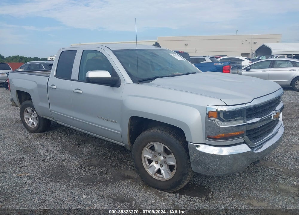 2017 CHEVROLET SILVERADO 1500 1LT VIN: 1GCVKREC2HZ376164
