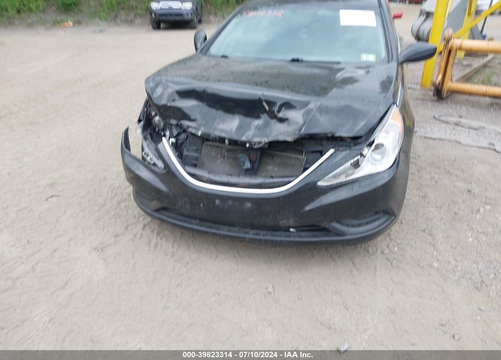2013 HYUNDAI SONATA GLS VIN: 5NPEB4AC5DH778769