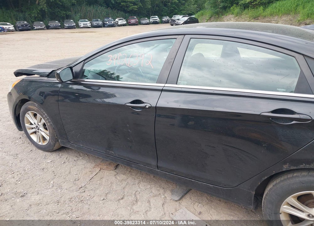 2013 HYUNDAI SONATA GLS VIN: 5NPEB4AC5DH778769