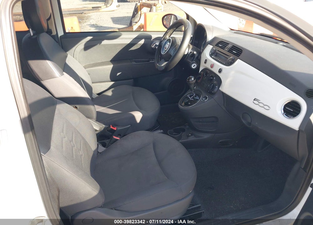 2015 FIAT 500 POP VIN: 3C3CFFARXFT502588