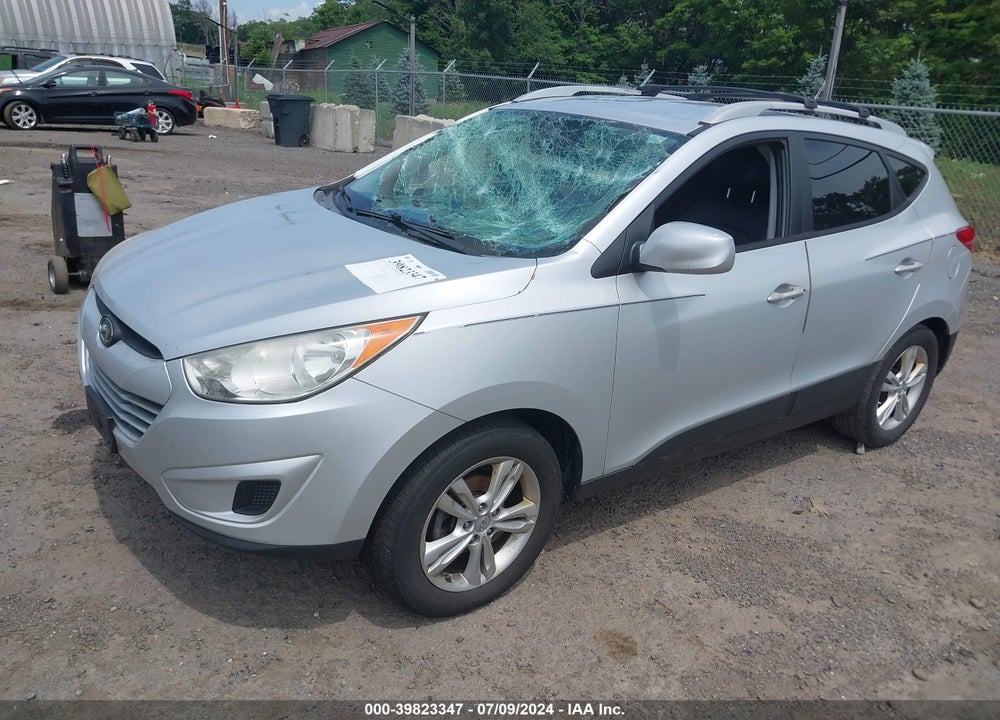 2011 HYUNDAI TUCSON GLS VIN: KM8JU3AC0BU142892
