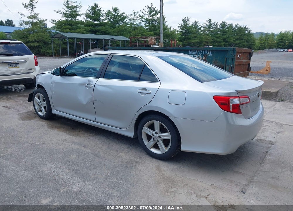 2013 TOYOTA CAMRY SE VIN: 4T1BF1FK7DU654221