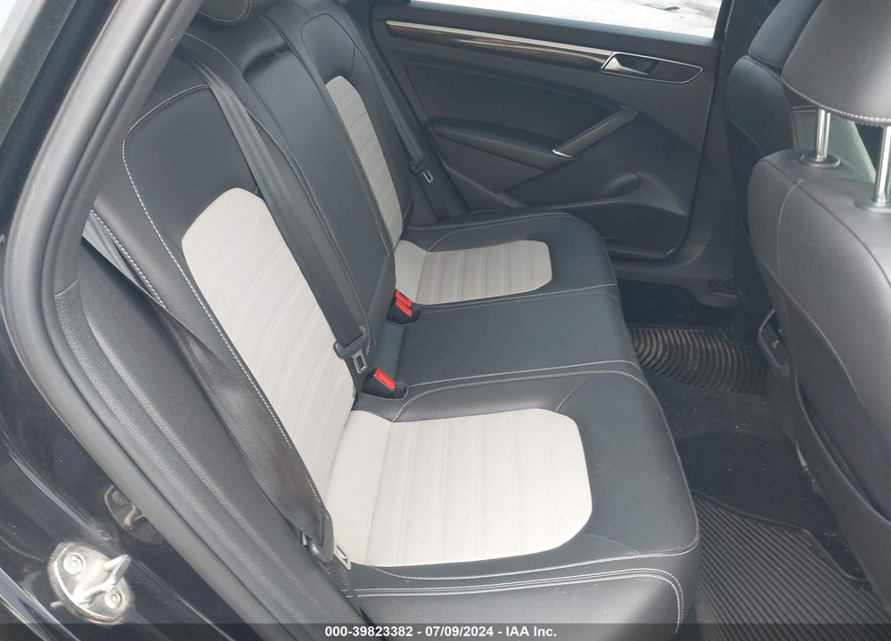2018 VOLKSWAGEN PASSAT 3.6L V6 GT VIN: 1VWJM7A36JC028280
