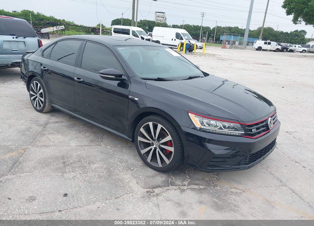 2018 VOLKSWAGEN PASSAT 3.6L V6 GT VIN: 1VWJM7A36JC028280