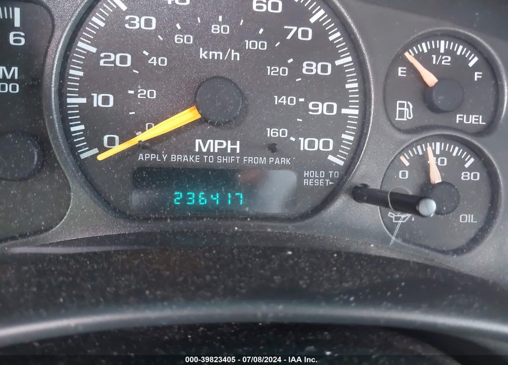 2001 GMC NEW SIERRA C1500 VIN: 2GTEC19V911321218
