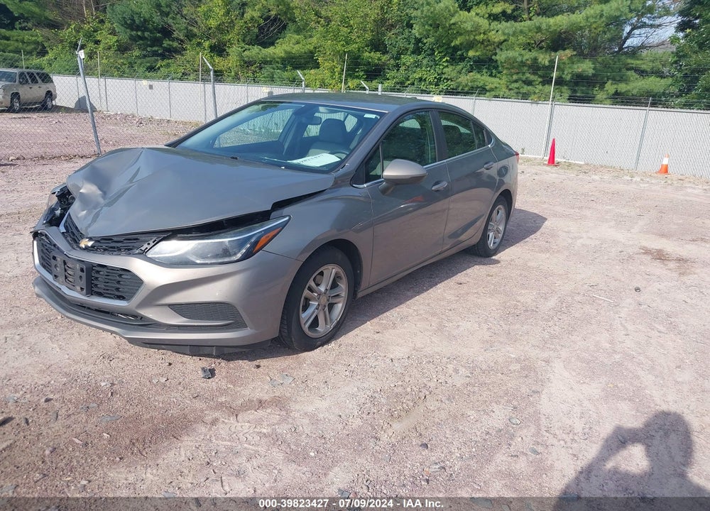 2018 CHEVROLET CRUZE LT AUTO VIN: 1G1BE5SM2J7136770