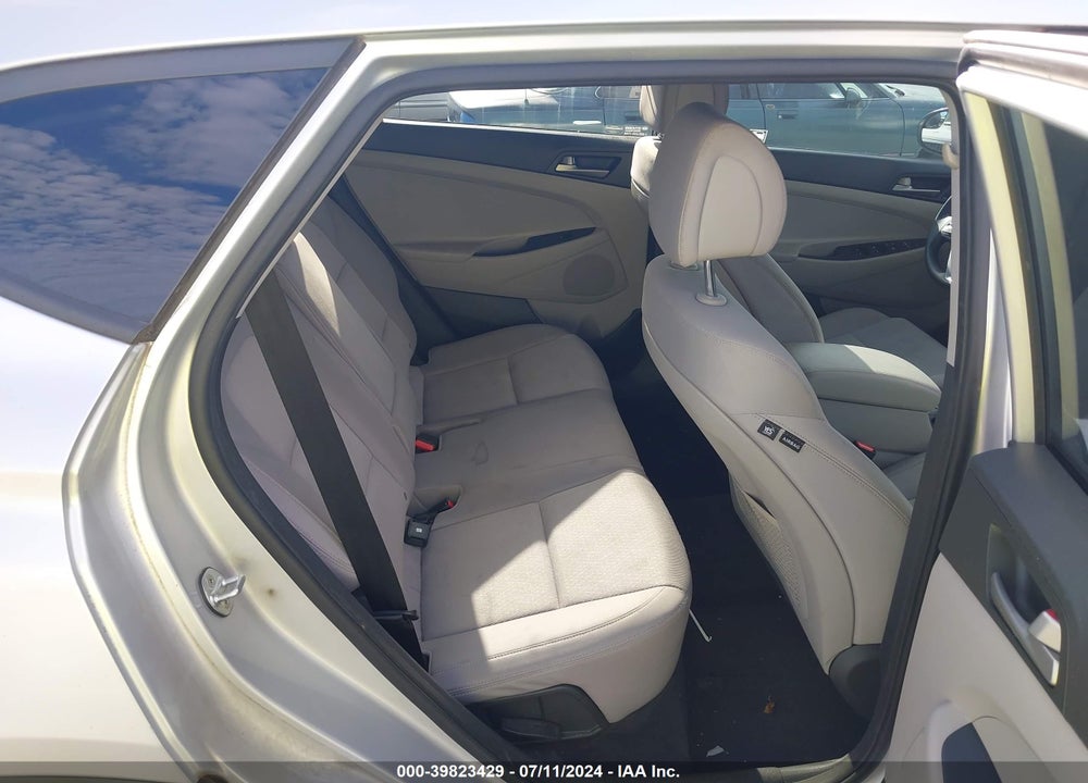 2018 HYUNDAI TUCSON SEL VIN: KM8J3CA40JU766895