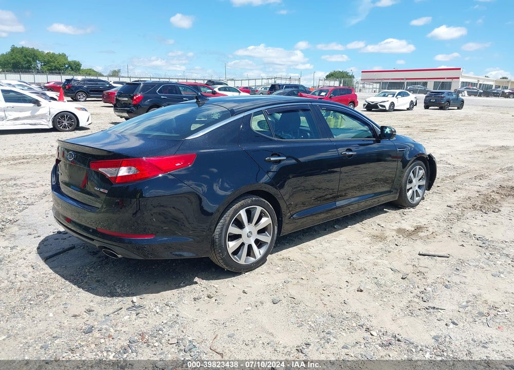 2012 KIA OPTIMA SX VIN: 5XXGR4A60CG052875