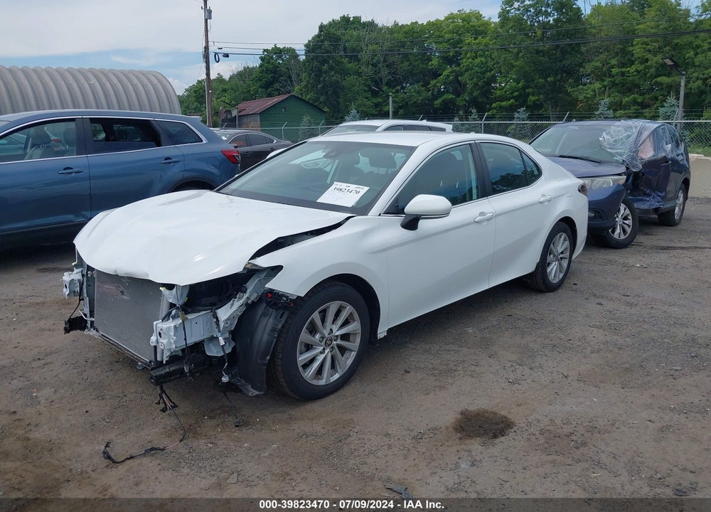 2021 TOYOTA CAMRY LE VIN: 4T1R11AK8MU452041