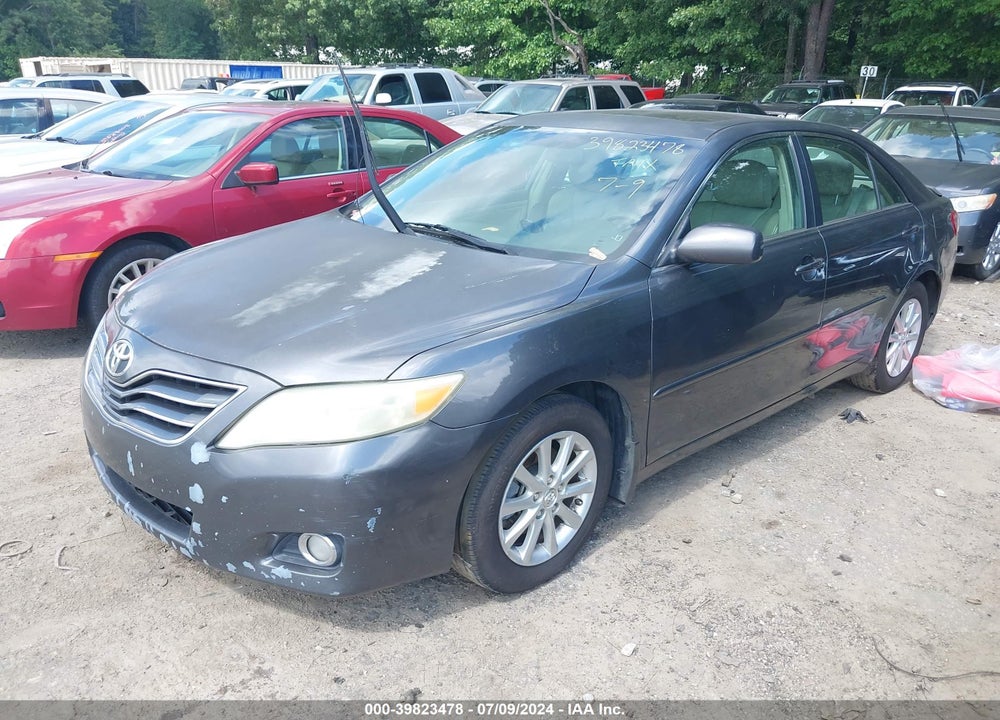 2010 TOYOTA CAMRY XLE VIN: 4T1BF3EK8AU052193