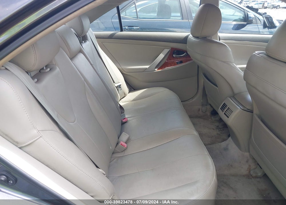 2010 TOYOTA CAMRY XLE VIN: 4T1BF3EK8AU052193