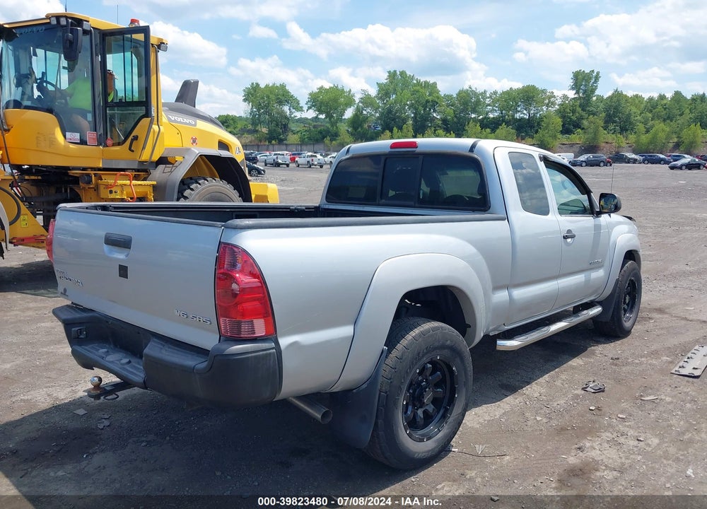 2005 TOYOTA TACOMA BASE V6 VIN: 5TEUU42N45Z005733