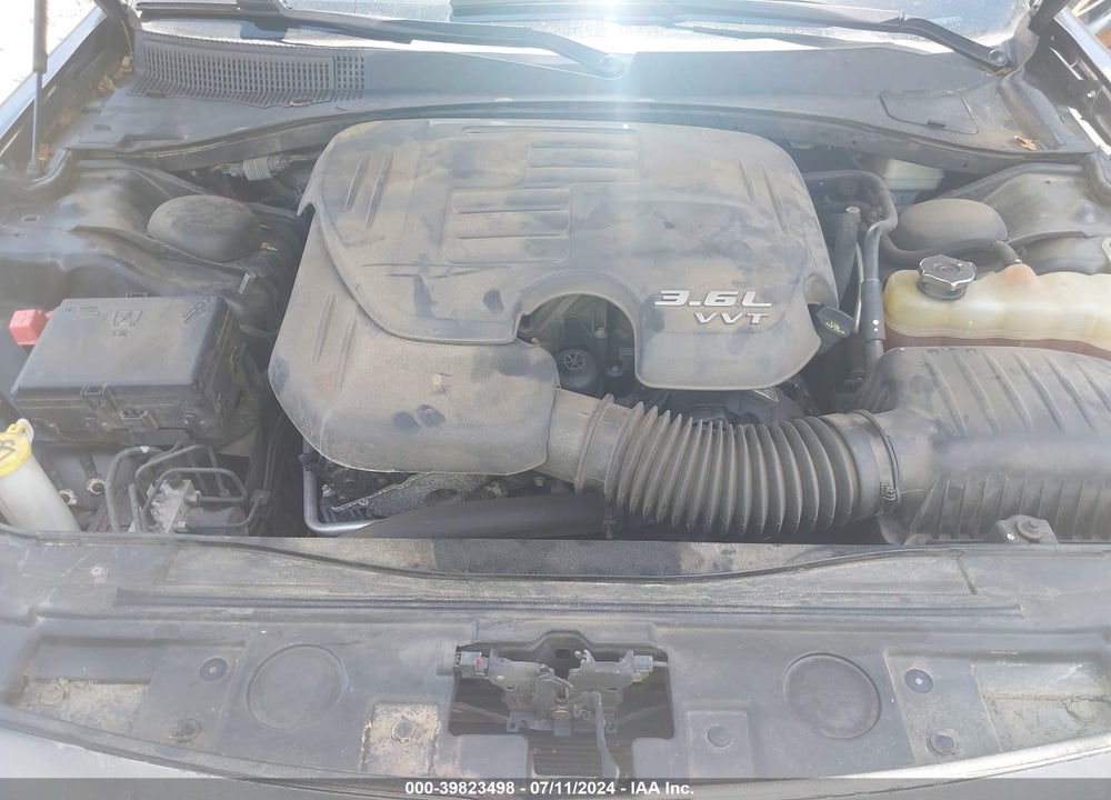 2014 CHRYSLER 300 VIN: 2C3CCAAG5EH206881