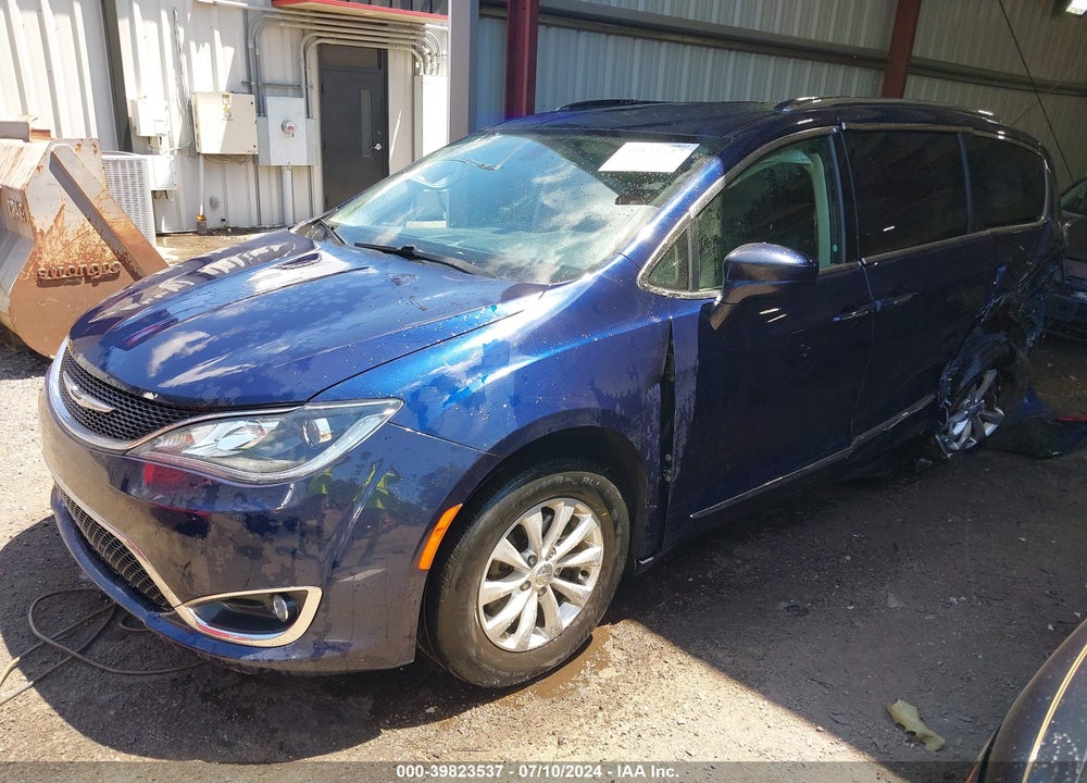 2018 CHRYSLER PACIFICA TOURING L PLUS VIN: 2C4RC1EG2JR139029