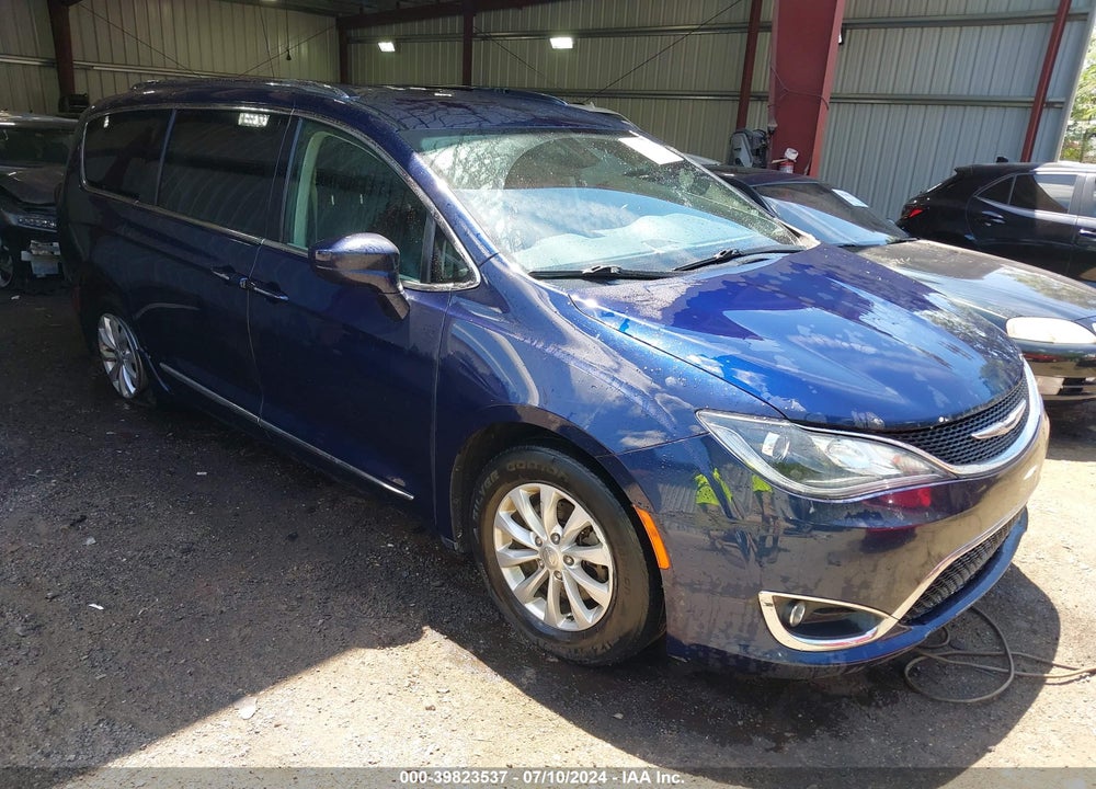 2018 CHRYSLER PACIFICA TOURING L PLUS VIN: 2C4RC1EG2JR139029