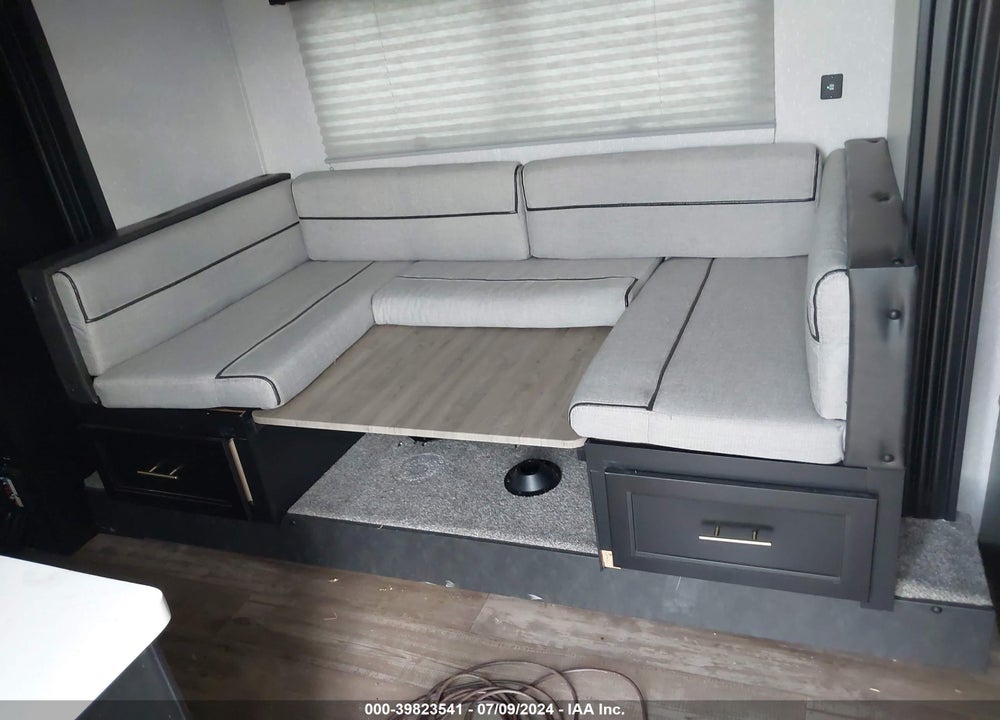 2021 CHEROKEE 17JGBL VIN: 5ZT2CKFC0MY010501