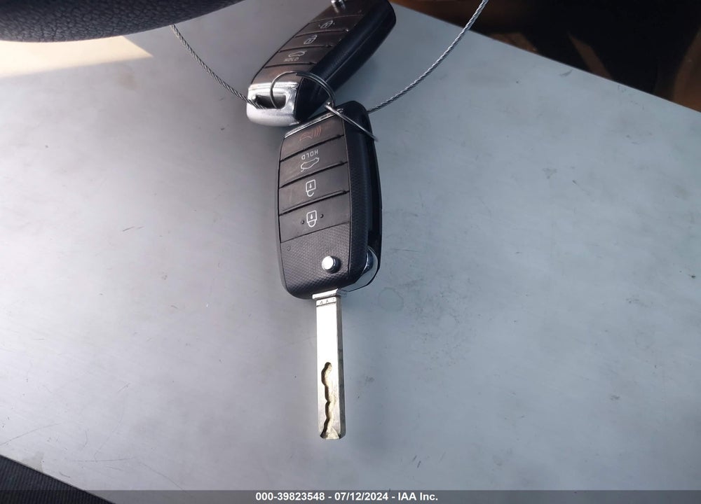 2016 KIA OPTIMA LX VIN: KNAGT4L30G5110799