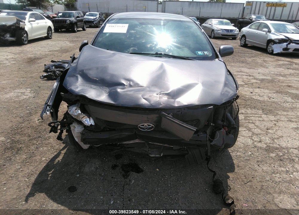 2010 TOYOTA COROLLA LE VIN: 2T1BU4EE1AC503083