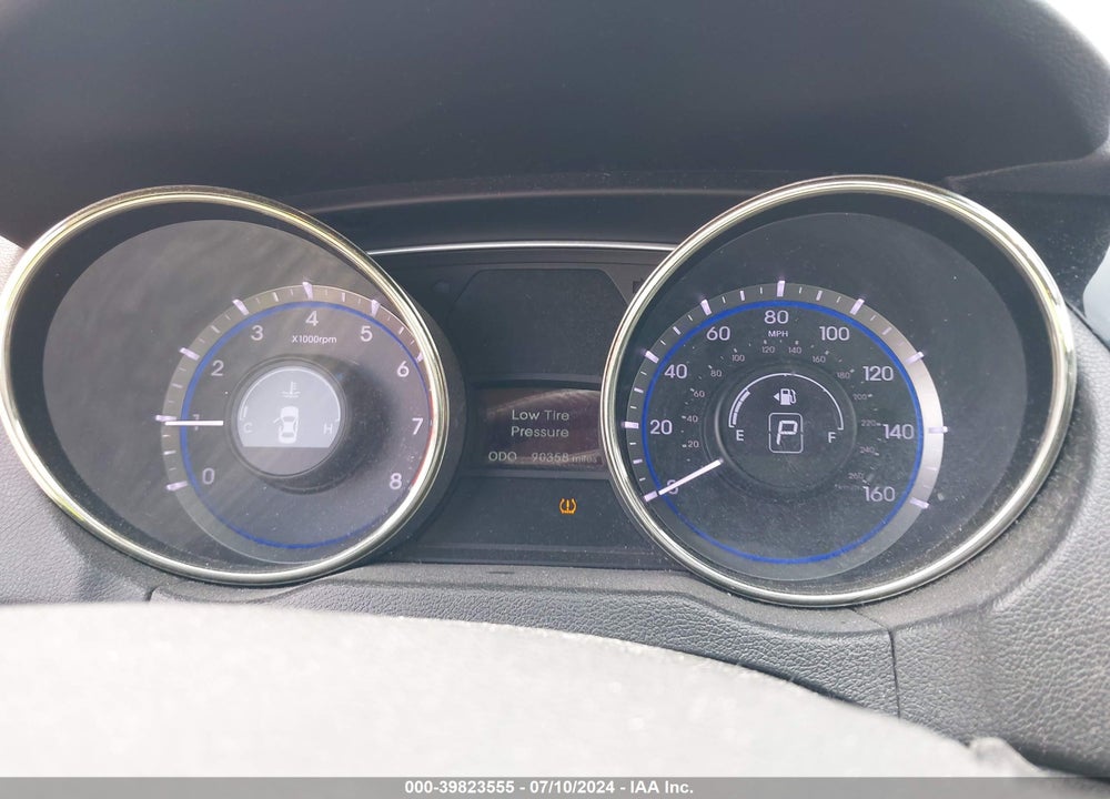 2011 HYUNDAI SONATA LIMITED 2.0T VIN: 5NPEC4AB2BH223103