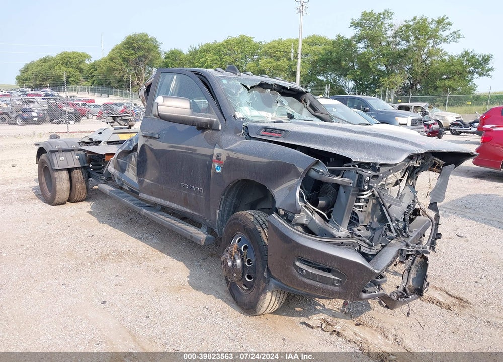 2021 RAM 3500 VIN: 3C63RRHL4MG588841