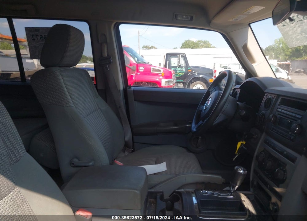 2006 JEEP COMMANDER VIN: 1J8HG48K56C188414