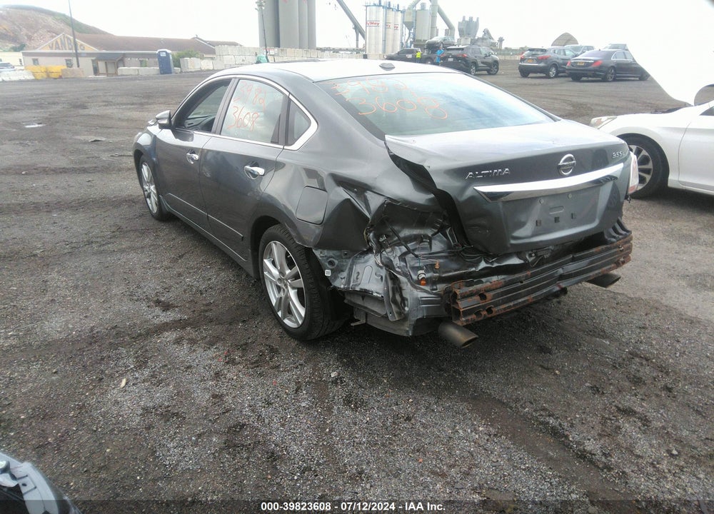 2015 NISSAN ALTIMA 3.5 SL VIN: 1N4BL3AP7FC146227