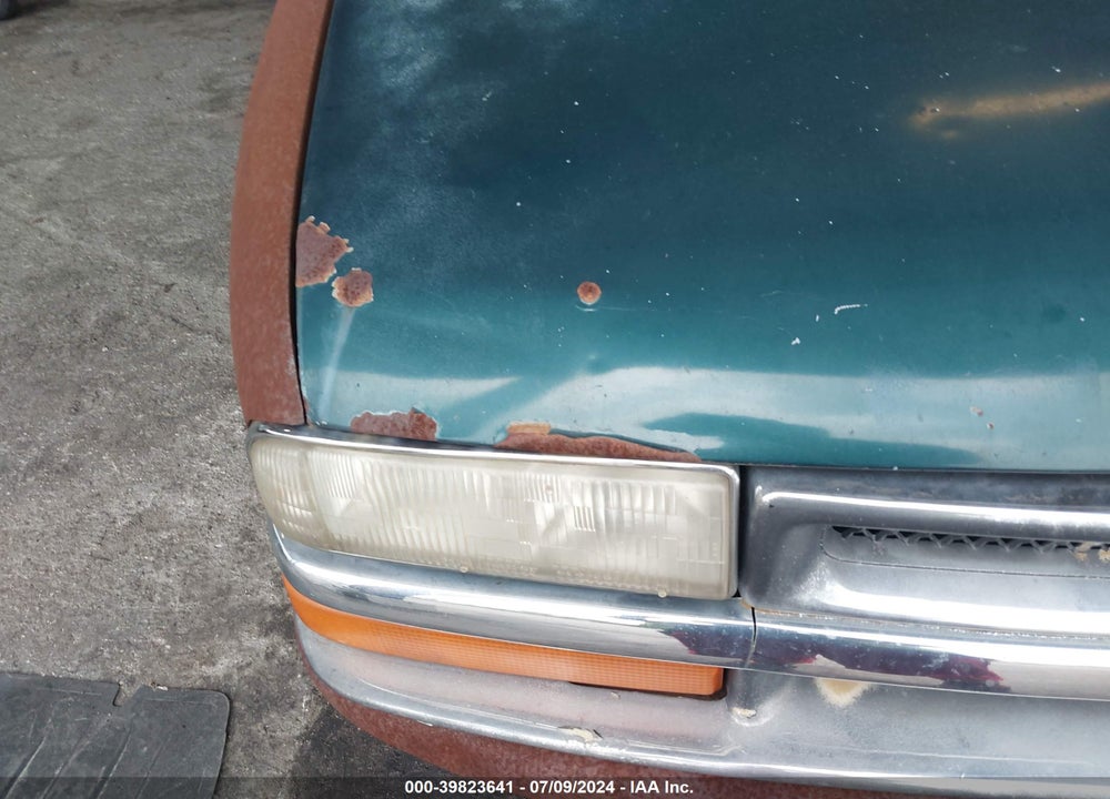 1998 CHEVROLET S-10 FLEETSIDE VIN: 1GCCS1441W8165690