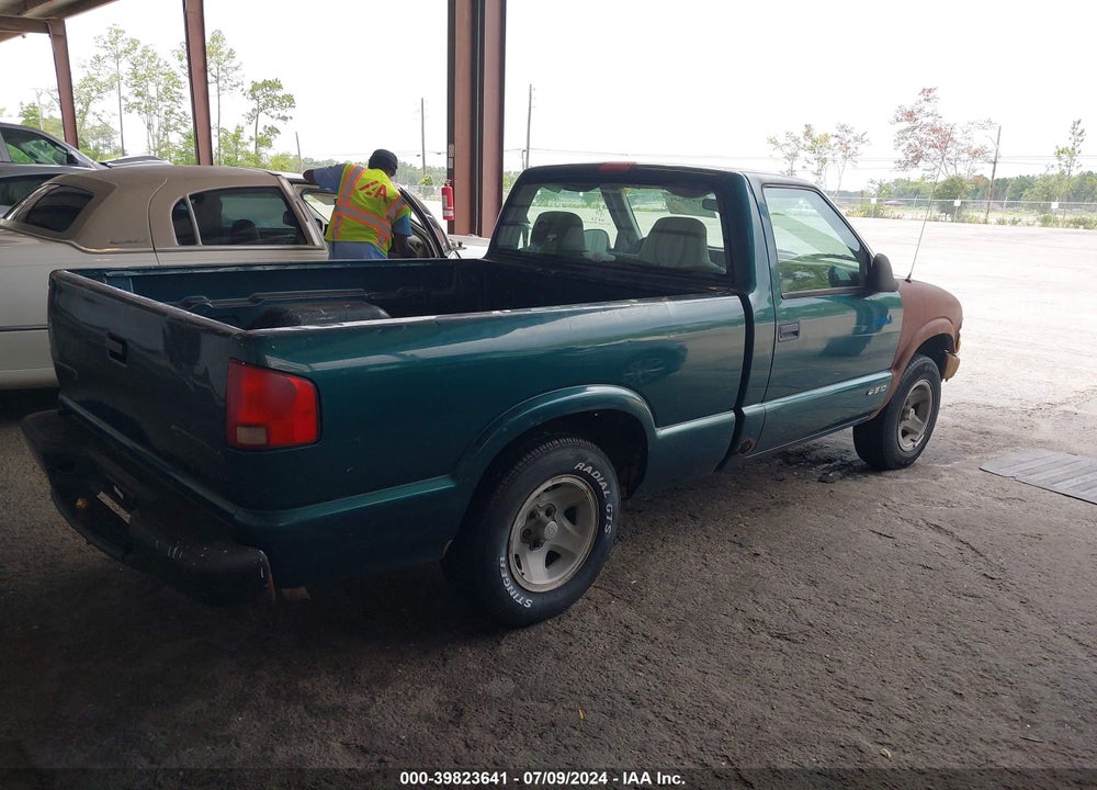 1998 CHEVROLET S-10 FLEETSIDE VIN: 1GCCS1441W8165690