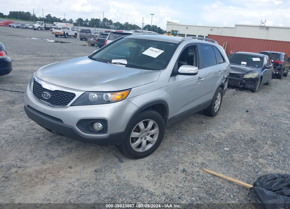 2012 KIA SORENTO LX VIN: 5XYKT3A65CG300877