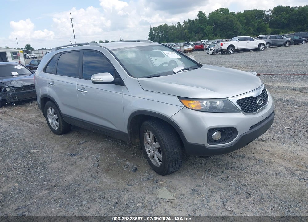2012 KIA SORENTO LX VIN: 5XYKT3A65CG300877