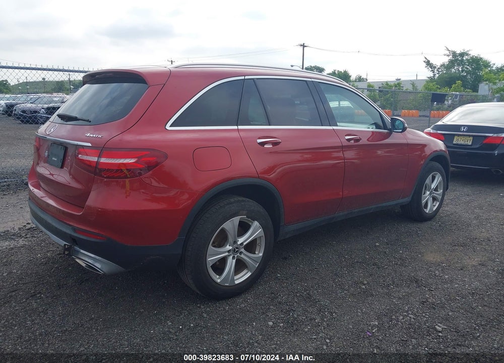 2018 MERCEDES-BENZ GLC 300 4MATIC VIN: WDC0G4KB6JV113547