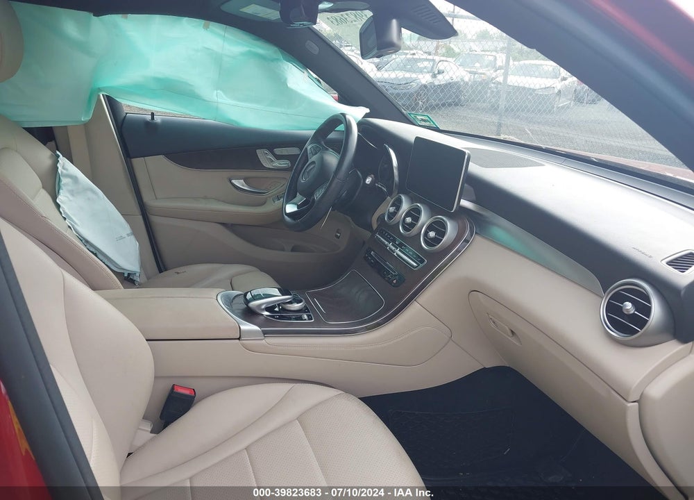 2018 MERCEDES-BENZ GLC 300 4MATIC VIN: WDC0G4KB6JV113547