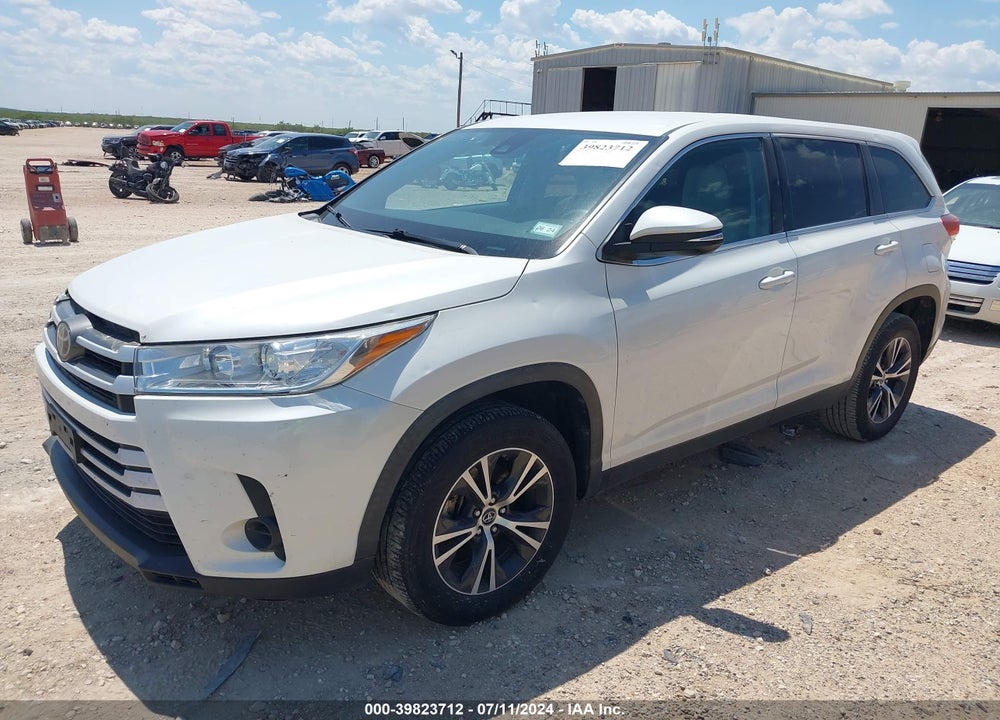 2019 TOYOTA HIGHLANDER LE VIN: 5TDZZRFHXKS326984