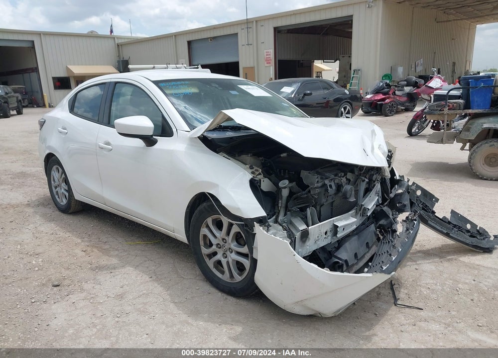 2016 SCION IA VIN: 3MYDLBZV1GY123858