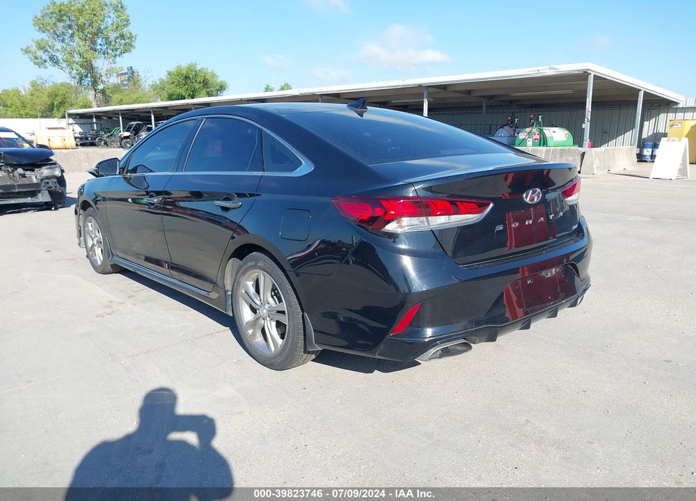 2019 HYUNDAI SONATA SPORT VIN: 5NPE34AF2KH732319
