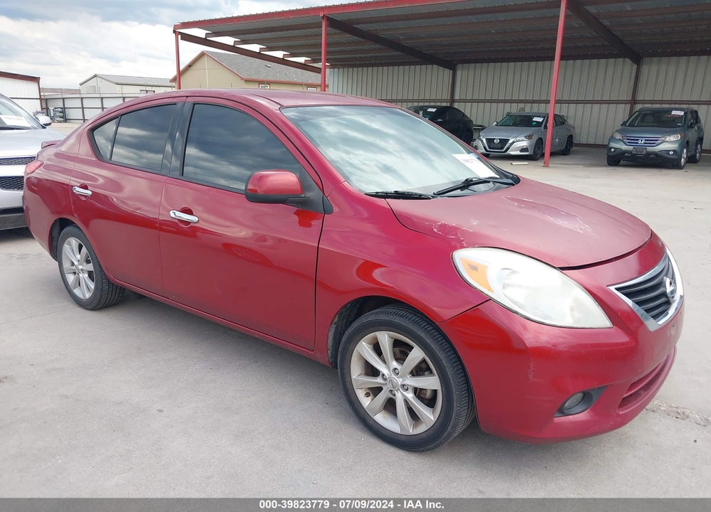 2014 NISSAN VERSA 1.6 SL VIN: 3N1CN7APXEL849827