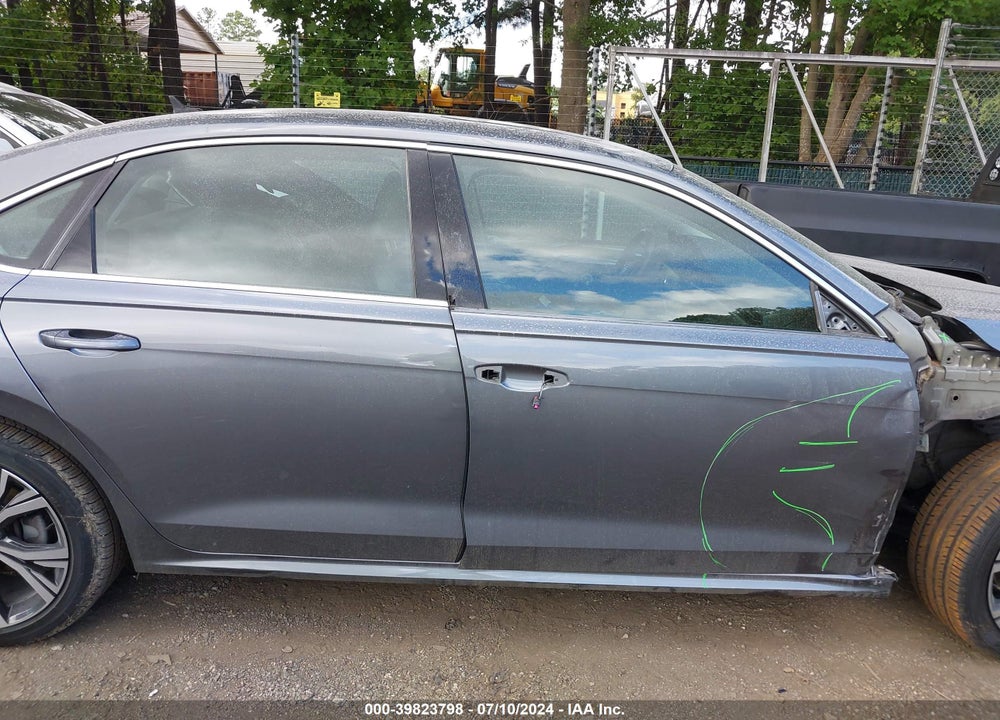 2021 VOLKSWAGEN PASSAT 2.0T SE VIN: 1VWSA7A31MC002090