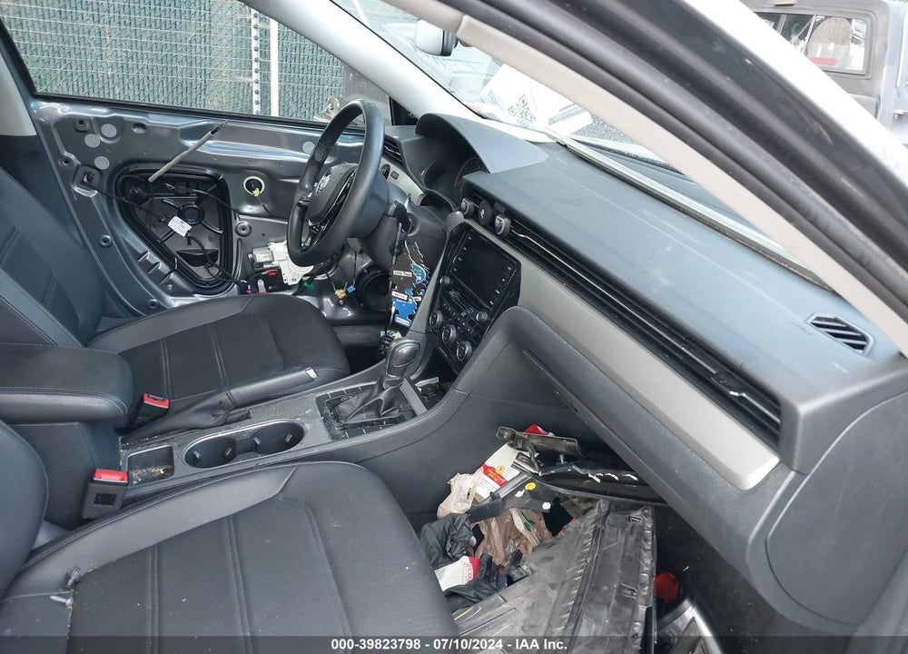 2021 VOLKSWAGEN PASSAT 2.0T SE VIN: 1VWSA7A31MC002090