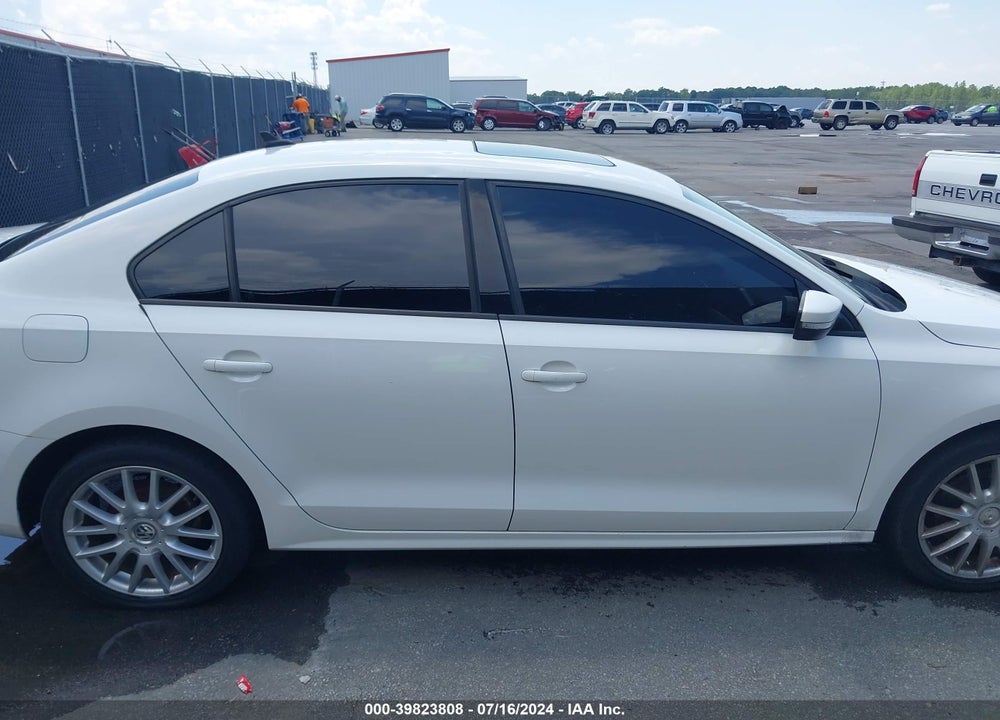 2011 VOLKSWAGEN JETTA 2.5L SE VIN: 3VWDX7AJ6BM368922