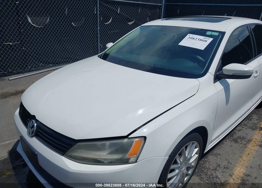 2011 VOLKSWAGEN JETTA 2.5L SE VIN: 3VWDX7AJ6BM368922