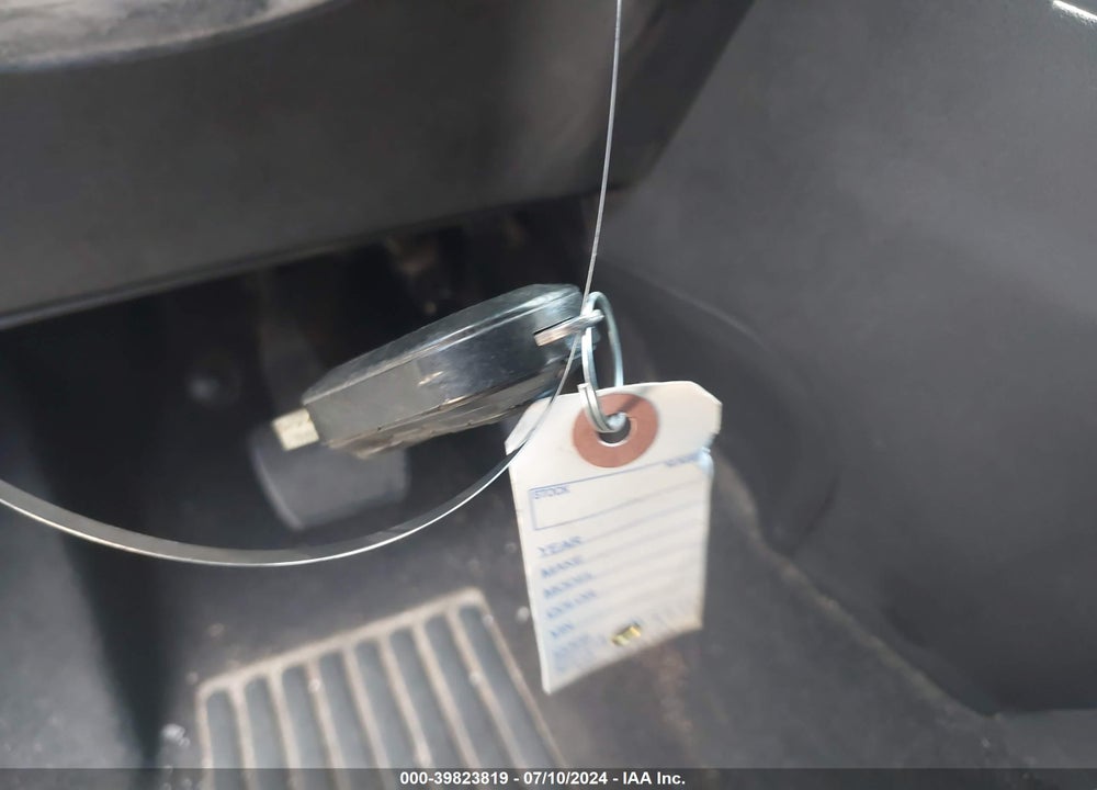 2017 RAM PROMASTER CITY TRADESMAN VIN: ZFBERFABXH6G38947