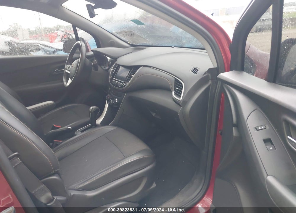 2020 CHEVROLET TRAX FWD LT VIN: 3GNCJLSB0LL130739